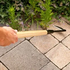 Leonard Cape Cod Weeder With Extended Handle 8 Leonard Cape Cod Weeder With Extended Handle -Garden Store acw24 3 1