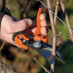 Bahco; Professional Ergonomic Pruners, 1.25-inch Cutting Capacity -Garden Store pxl3 4